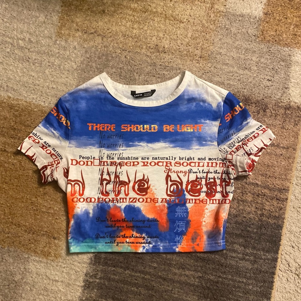 Colorway Cropped Tee